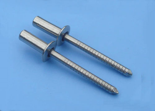 �����í��