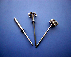 ����í��